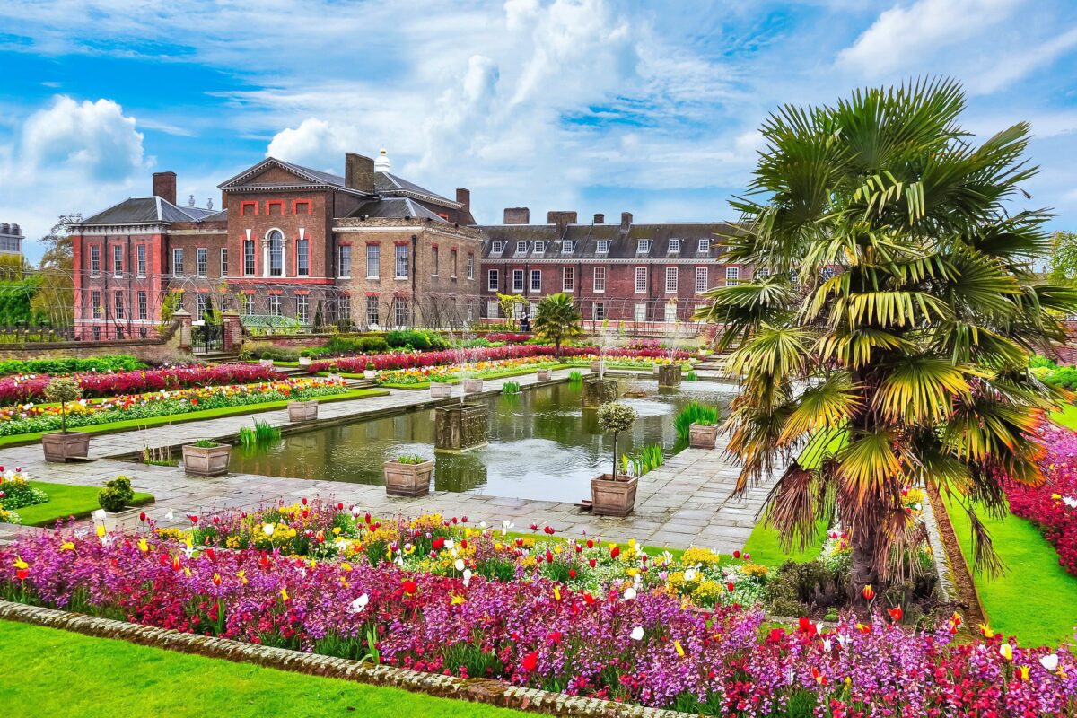 Kensington Palace: A historic royal residence with elegant architecture and lush gardens, located in the heart of London.