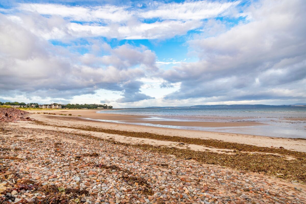 Nairn Beach: A picturesque sandy beach along the Moray Firth coast with stunning views of the sea and coastline.