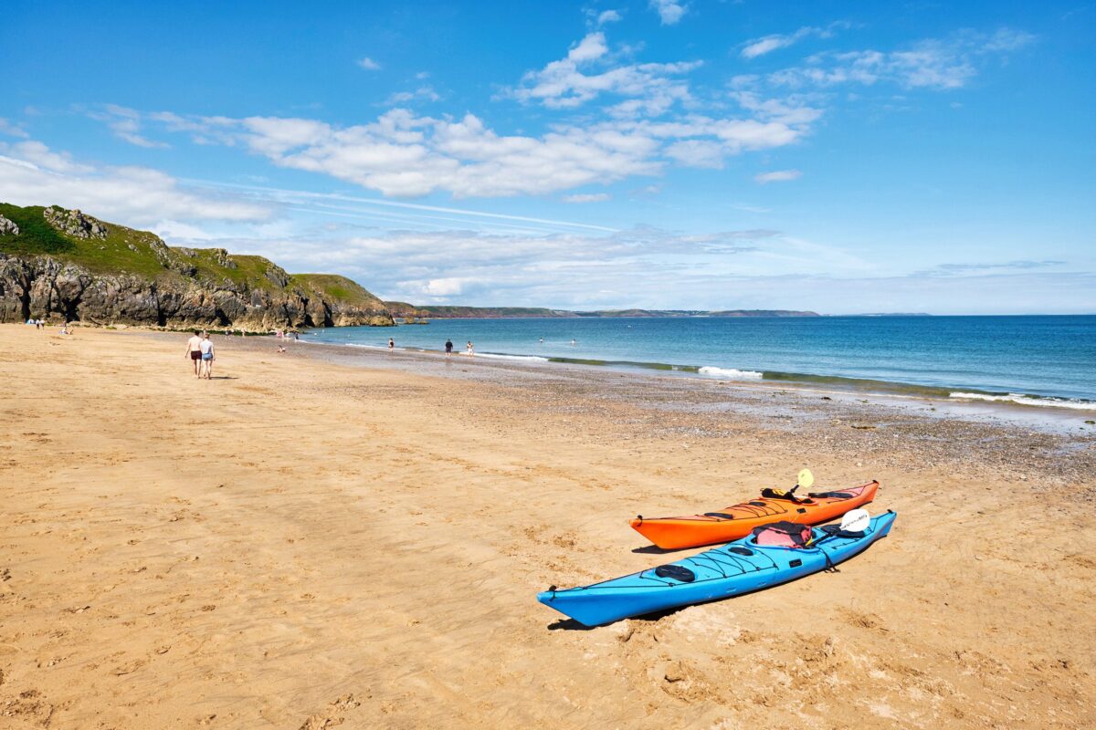 Barafundle Bay: A pristine and secluded Welsh beach with golden sands, crystal-clear waters, and dramatic coastal scenery.